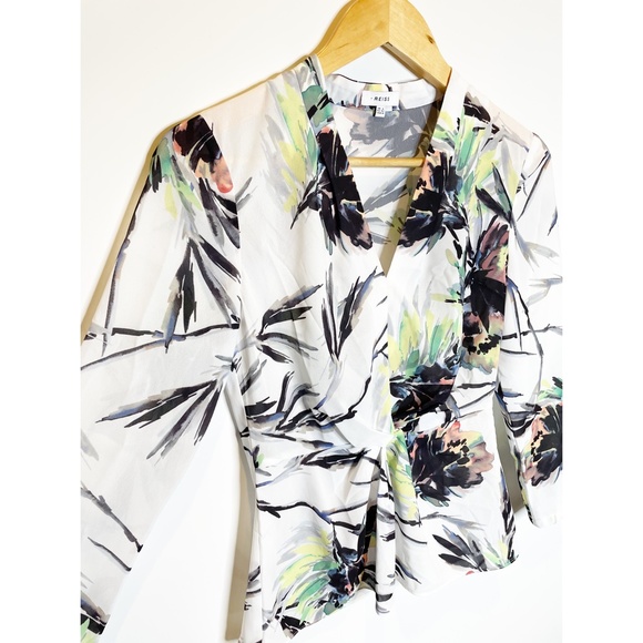 Reiss Tops - Reiss Abstract Pastel Floral Top 0